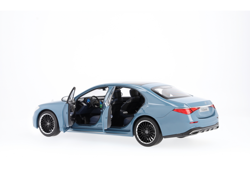 MODEL 1:18 S KLASA V223