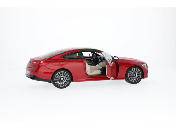 MODEL 1:18 CLE AMG Line C236 
