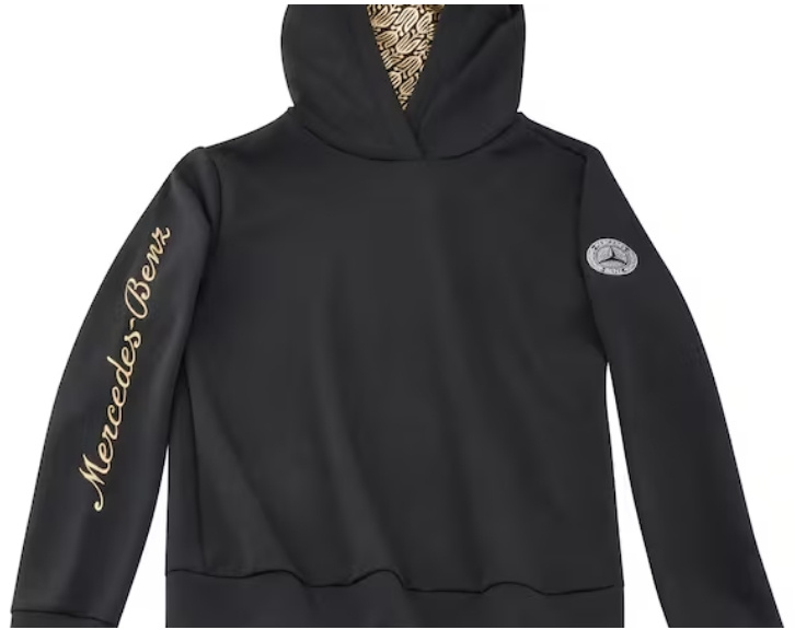 CZARNA BLUZA Z KAPTUREM 