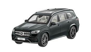 MODEL 1:18 GLS X167 GREEN