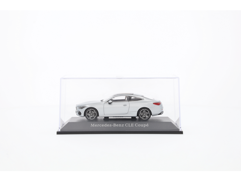 MODEL 1:43 CLE COUPE C236